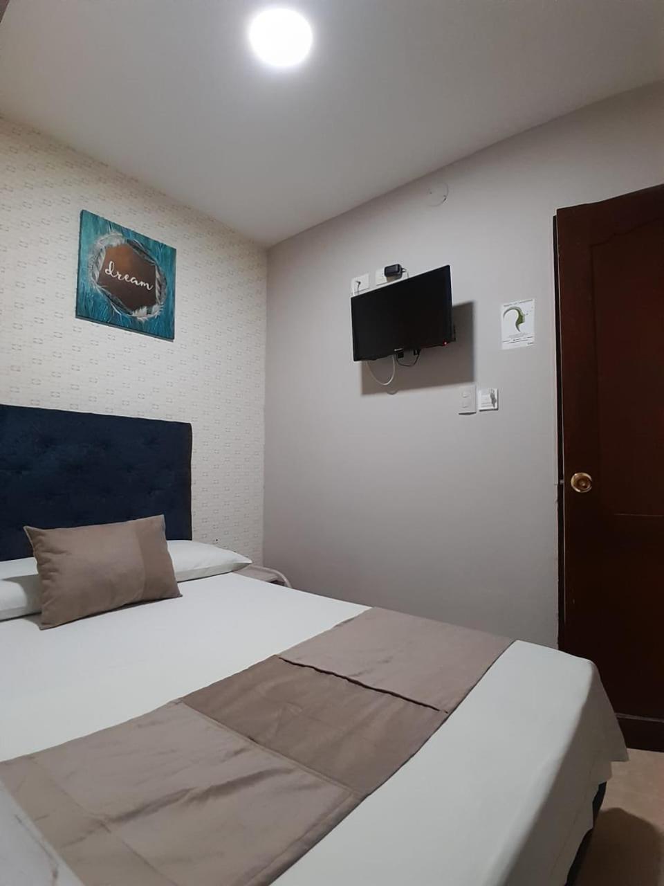 Hotel Bahia Suite 圣玛尔塔 外观 照片