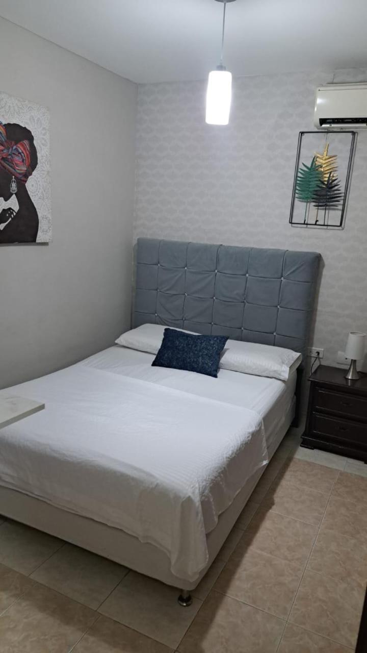 Hotel Bahia Suite 圣玛尔塔 外观 照片